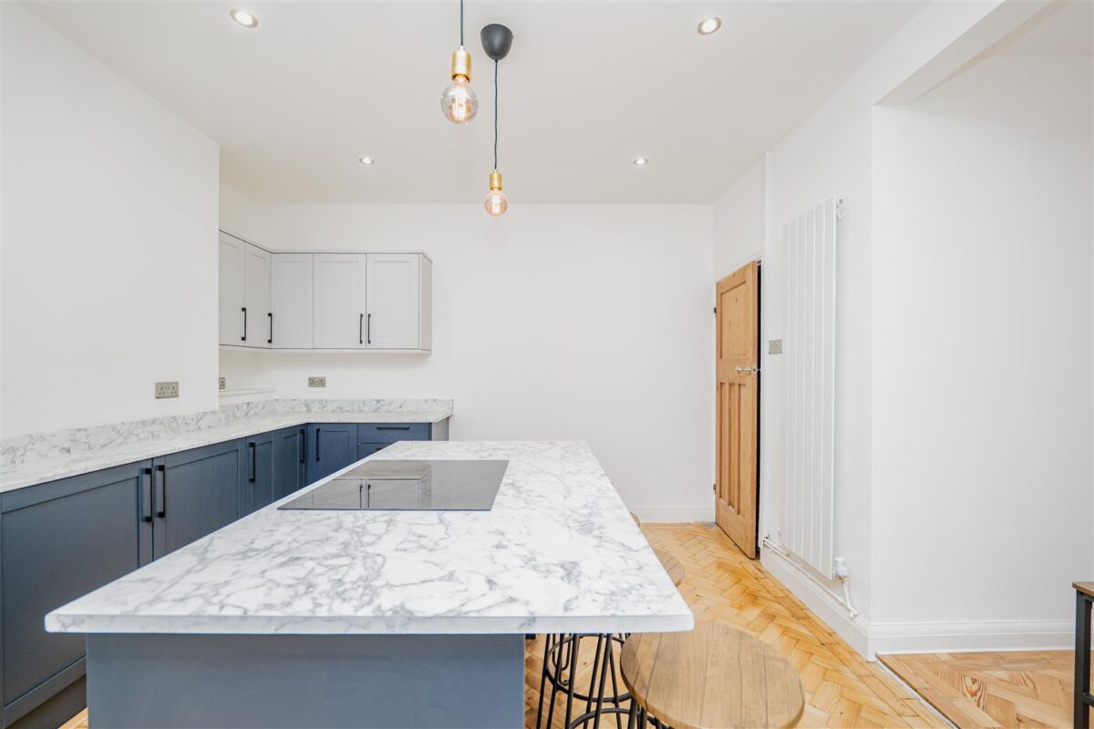 Tynewydd Road, Barry