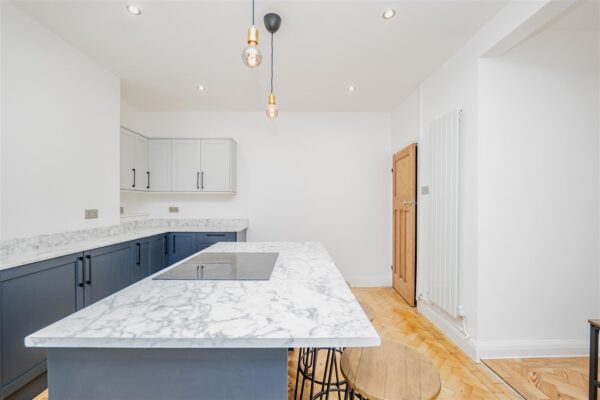 Tynewydd Road, Barry