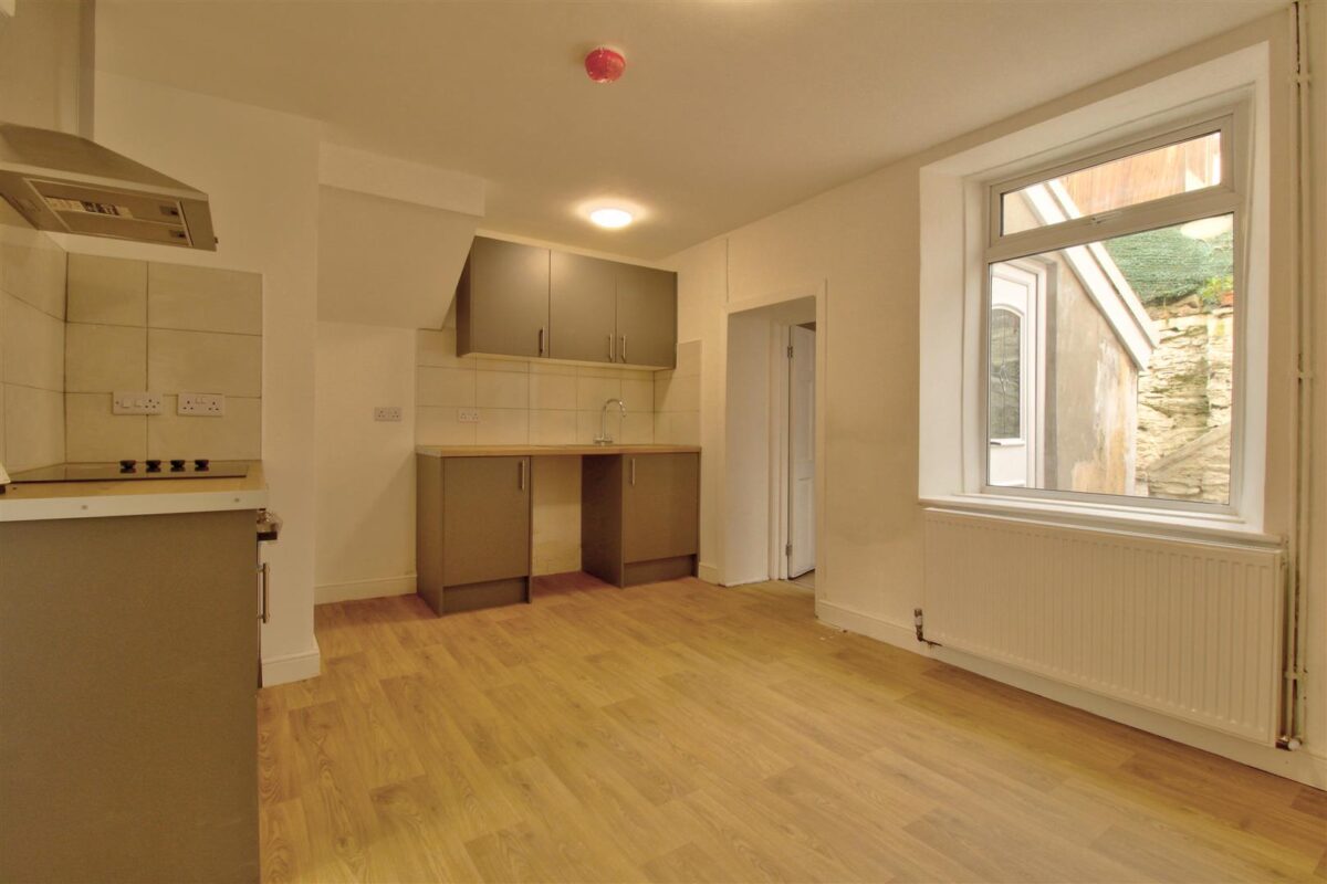 Tyntyla Road, Ystrad, Pentre