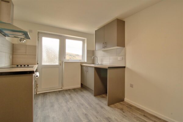 Morris Avenue, Mountain Ash