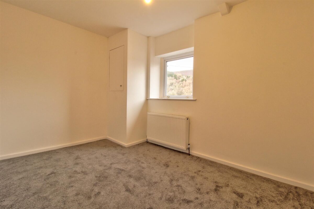 Morris Avenue, Mountain Ash