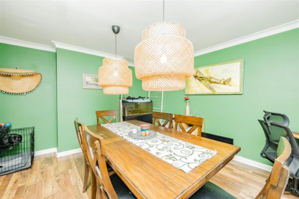 Somerset Road East, Barry