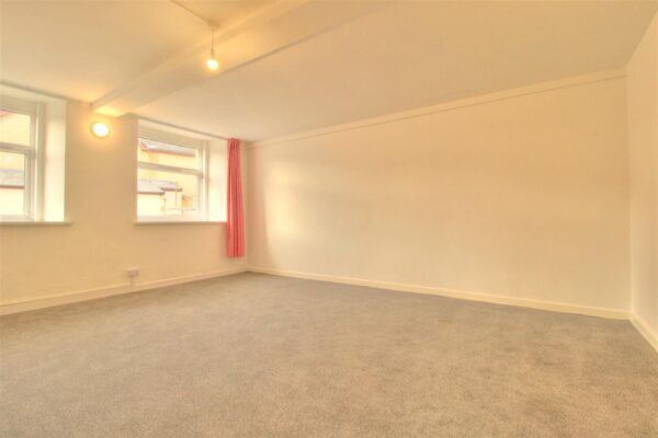 Office Street, Porth